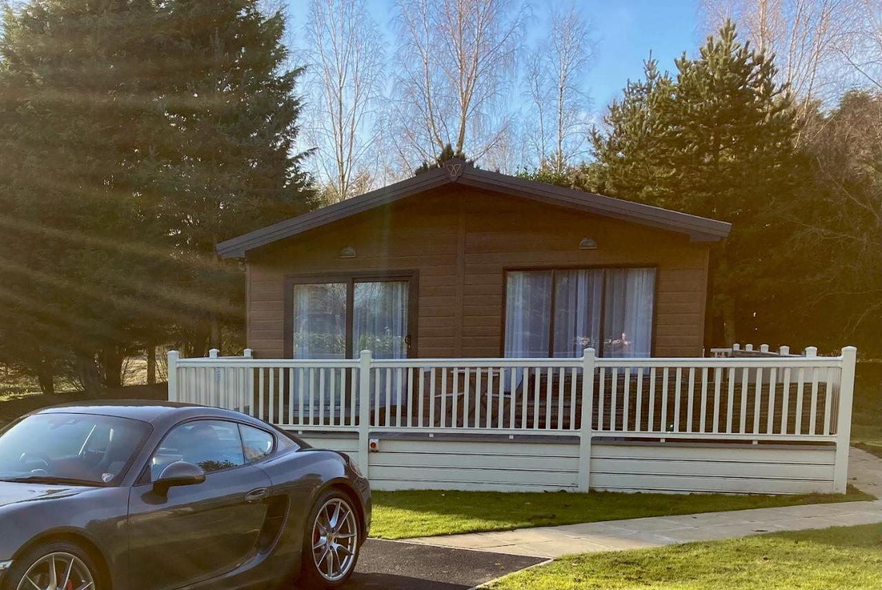 Gleneagles Lodge With Hot Tub York Luaran gambar